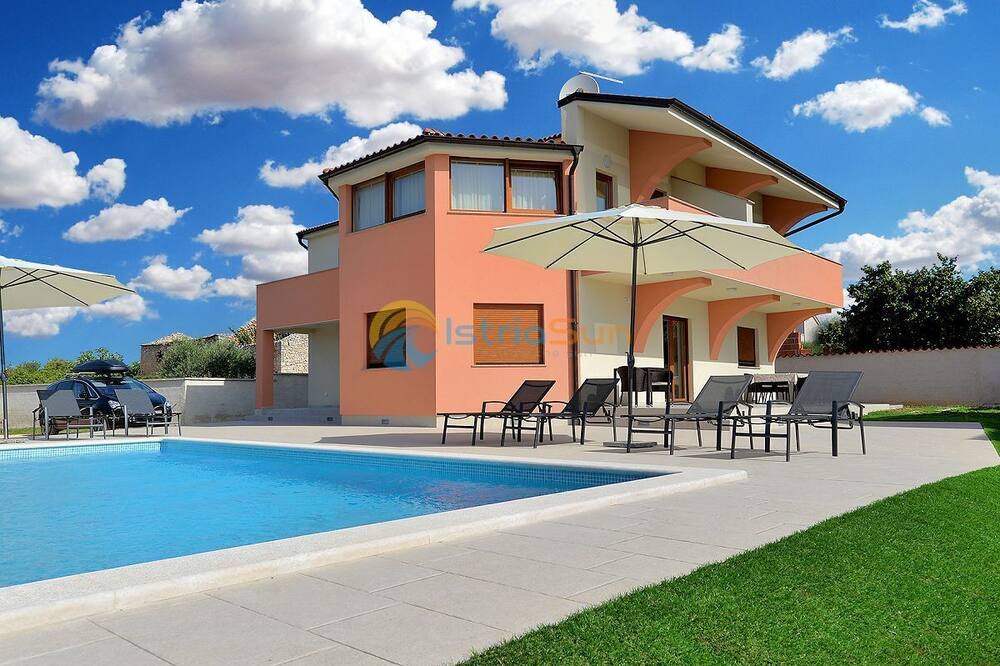 Photo of Outdoor in Galizana