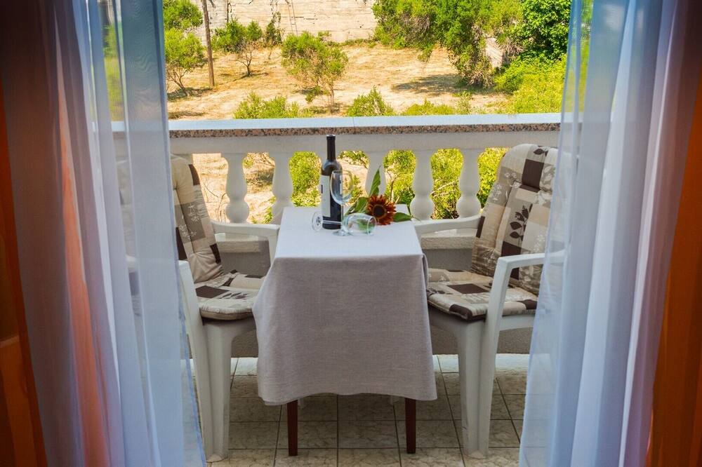 Photo of Patio Balcony in Banjol