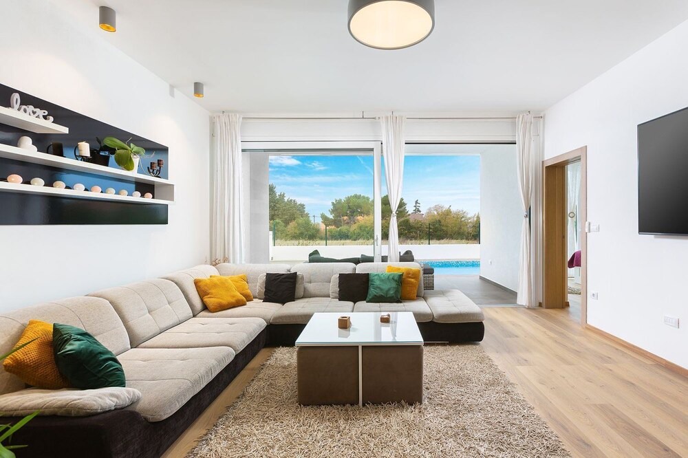 Photo of Livingroom in Skatari