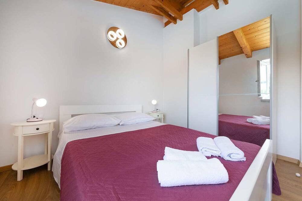 Photo of Bedroom in Funtana