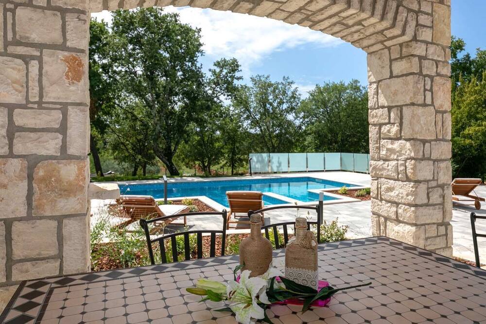 Photo of Patio Balcony in Funtana