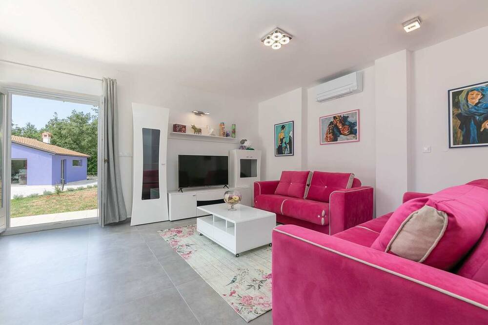 Photo of Livingroom in Funtana