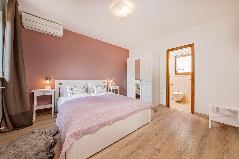 Photo of Bedroom in Krsan