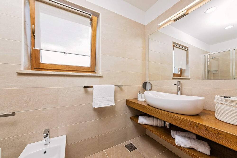 Photo of Bathroom in Krsan