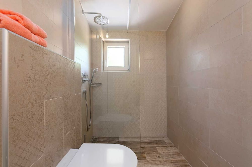 Photo of Bathroom in Kastelir-Labinci