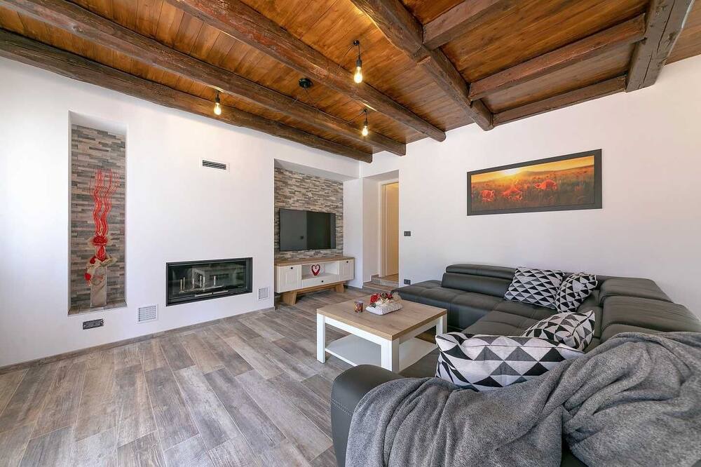 Photo of Livingroom in Kastelir-Labinci