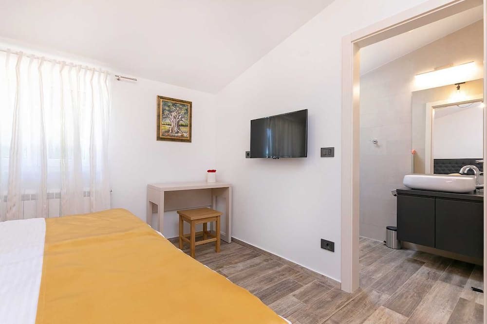 Photo of Bedroom in Kastelir-Labinci