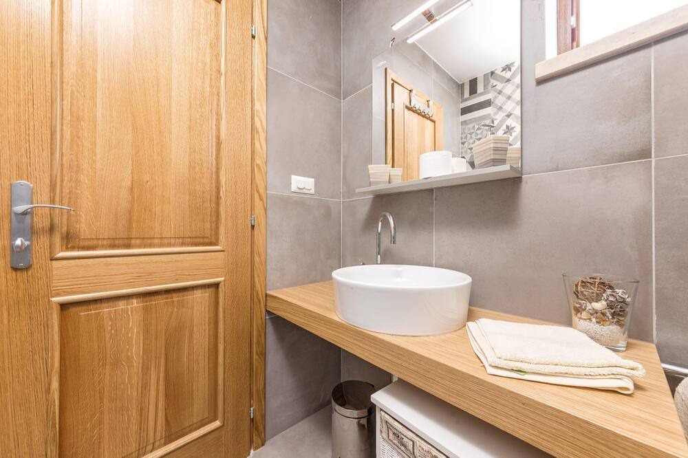 Photo of Bathroom in Porec