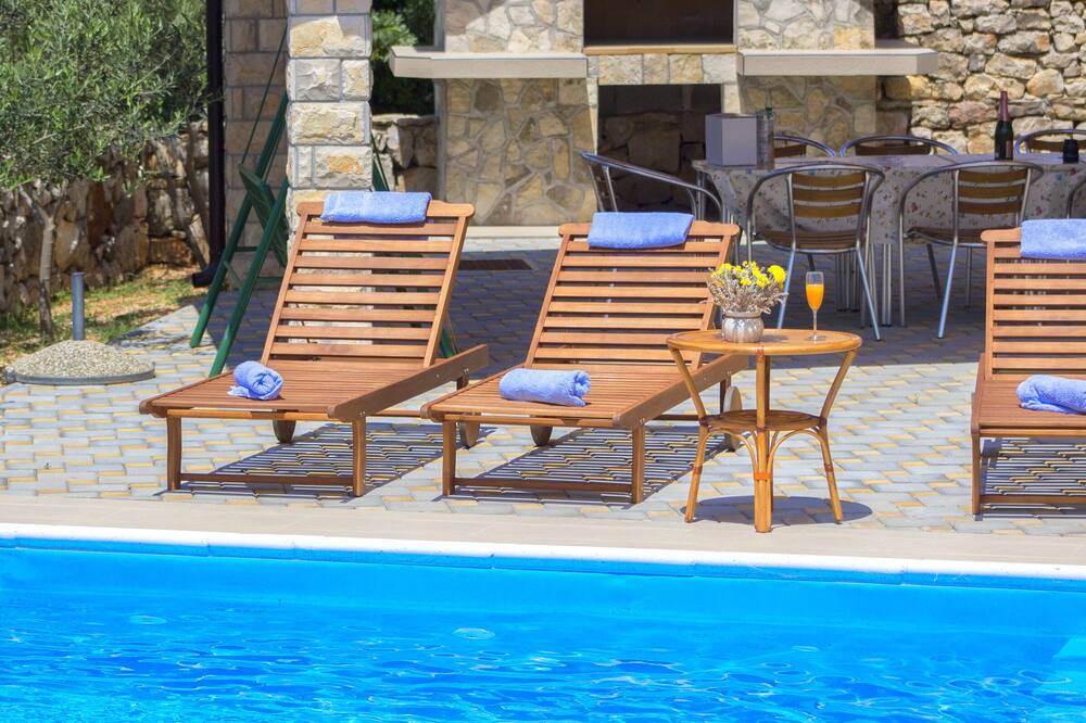 Photo of Outdoor in Bristane