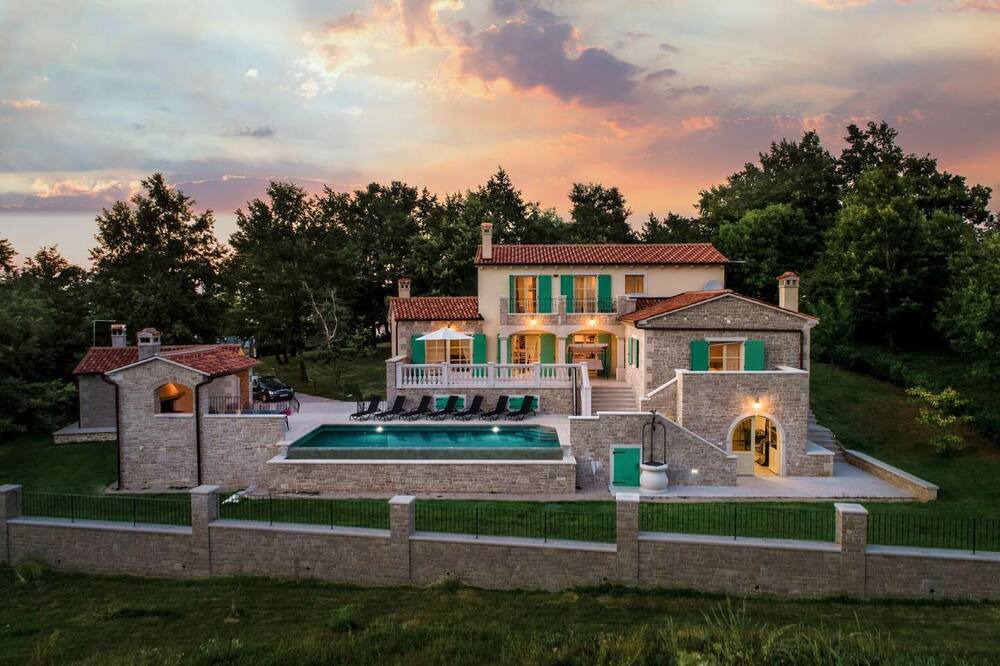 Photo of Outdoor in Pazin