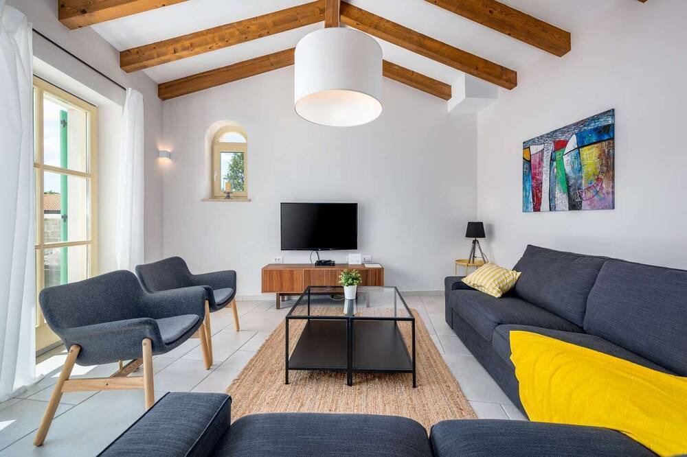 Photo of Livingroom in Pazin