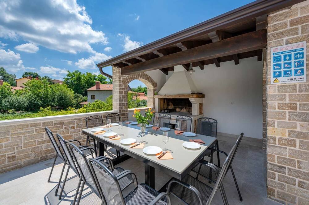 Photo of Patio Balcony in Pazin