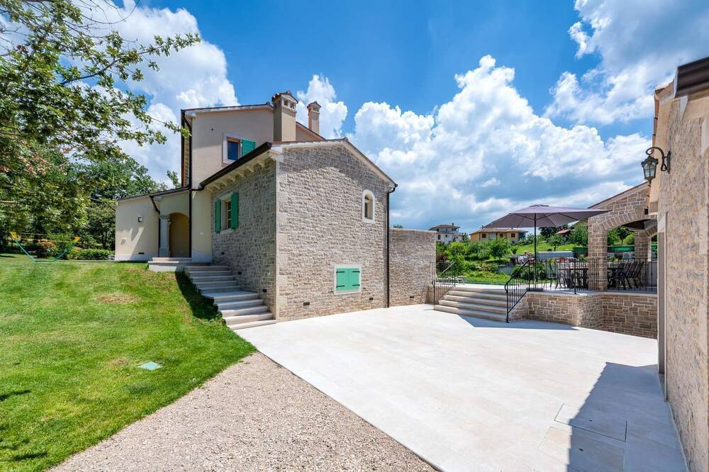 Photo of Outdoor in Pazin
