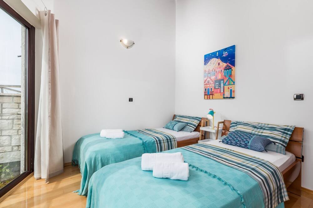 Photo of Bedroom in Tar