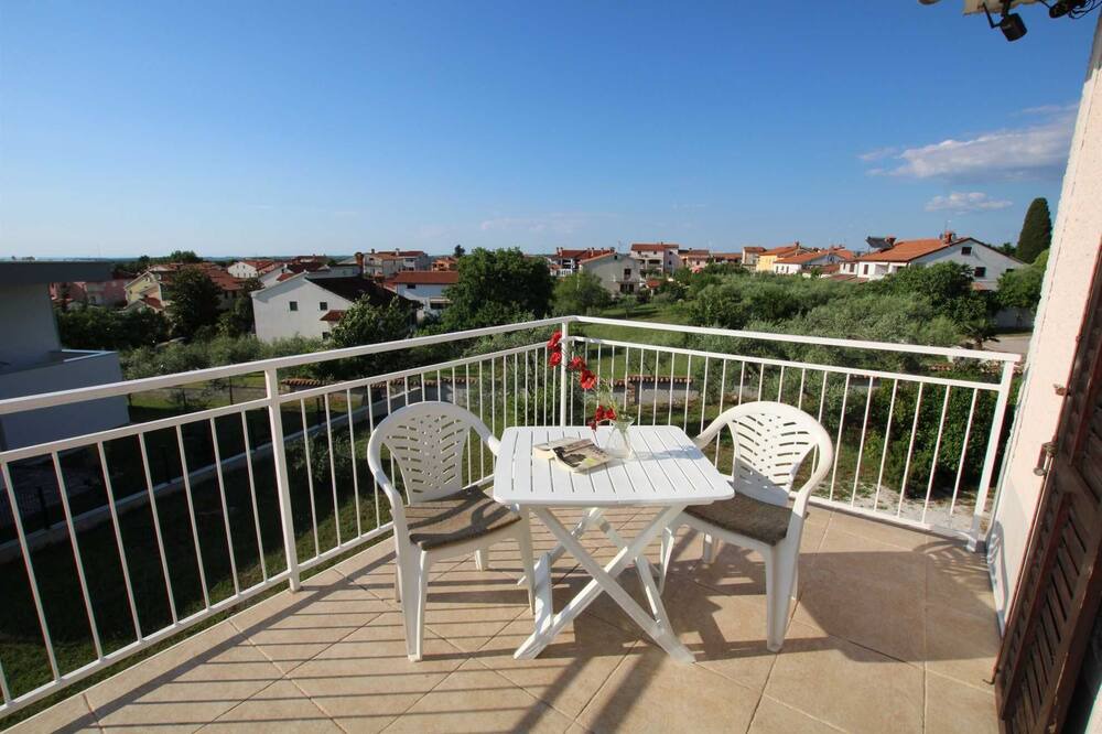 Photo of Patio Balcony in Gulici