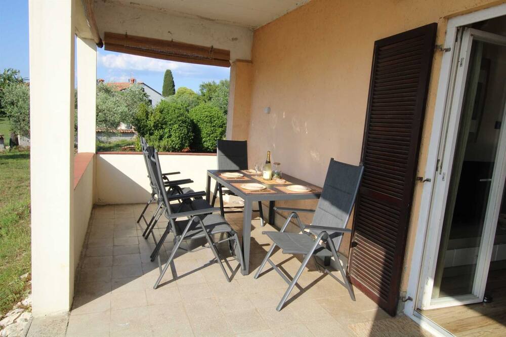 Photo of Patio Balcony in Gulici