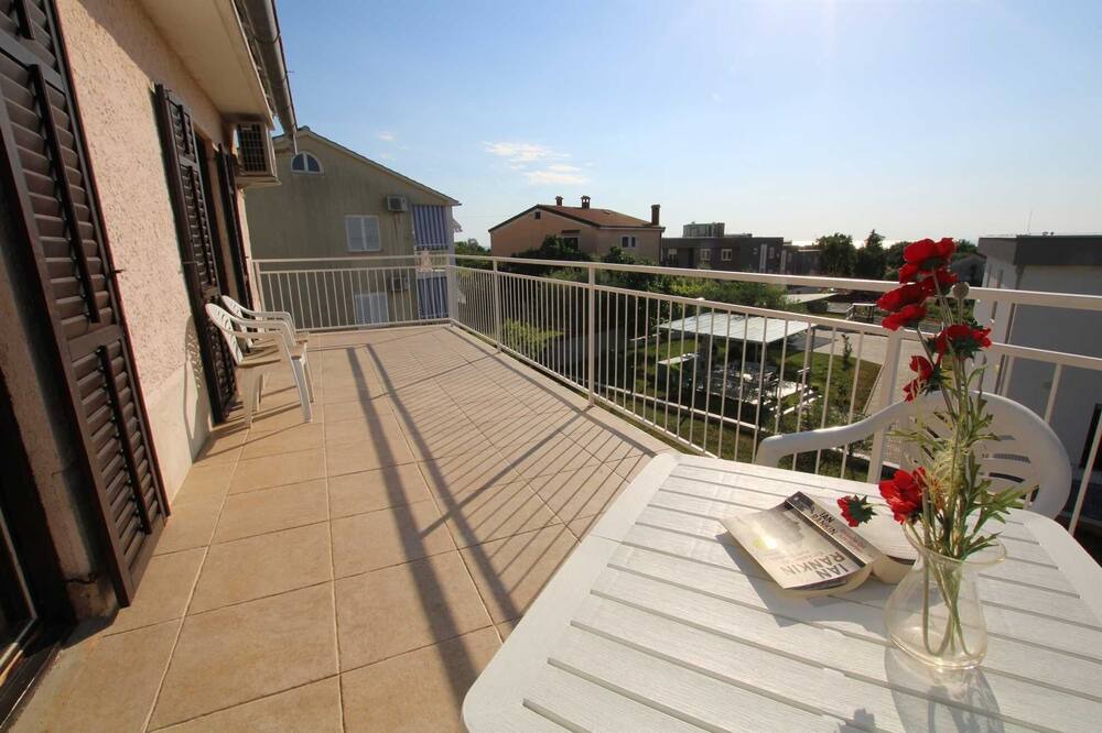 Photo of Patio Balcony in Gulici