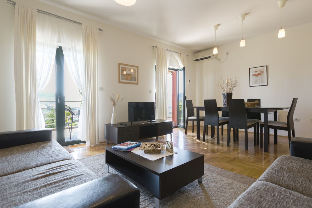 Photo of Livingroom in Zavala