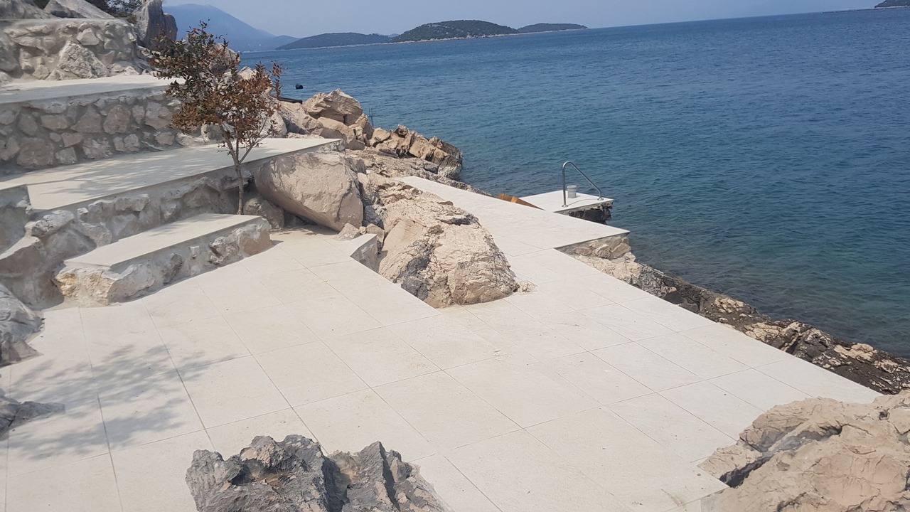 Photo of Outdoor in Janjina