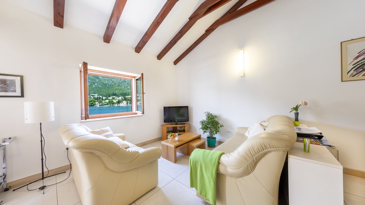 Photo of Others in Zaton