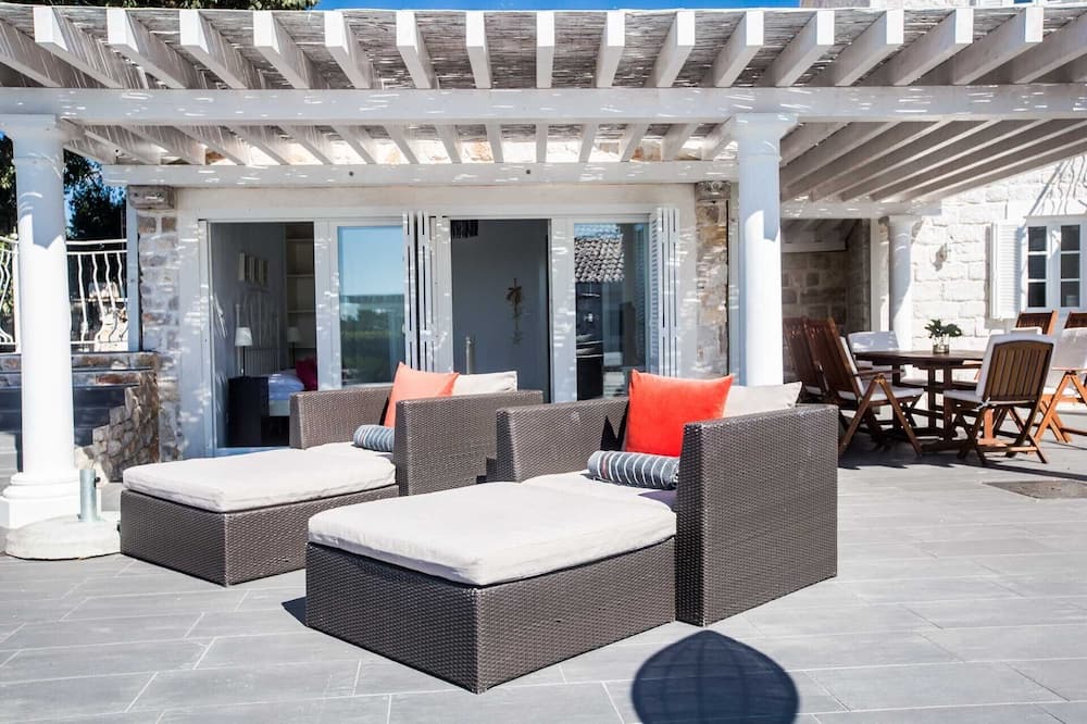 Photo of Patio Balcony in Drvenik Mali