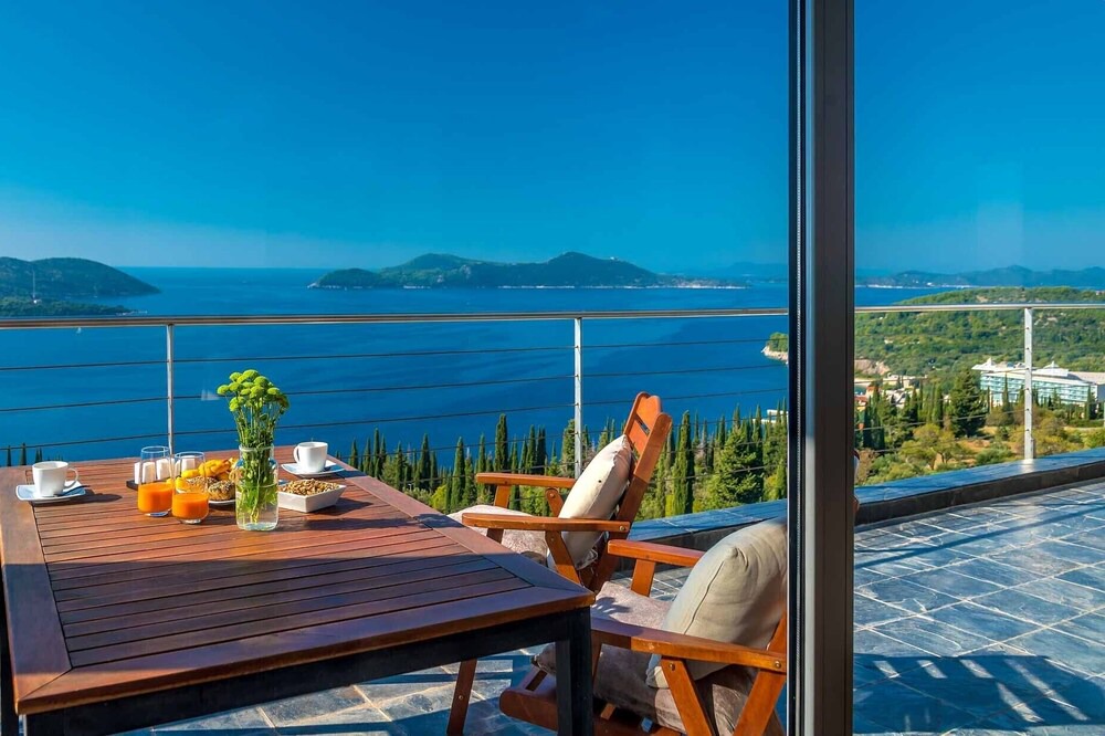 Photo of Patio Balcony in Orasac