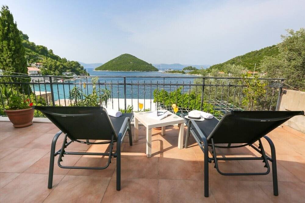 Photo of Patio Balcony in Prozurska Luka