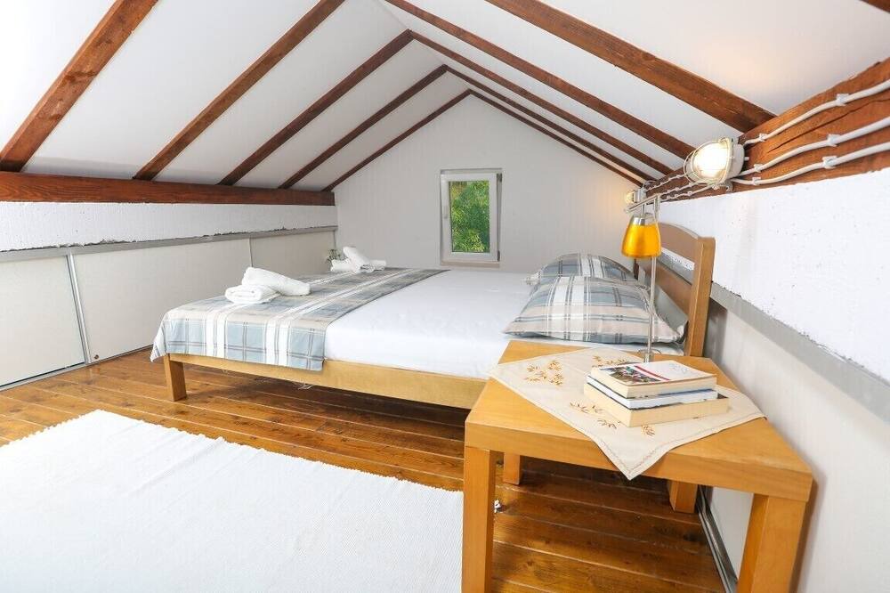 Photo of Bedroom in Prozurska Luka