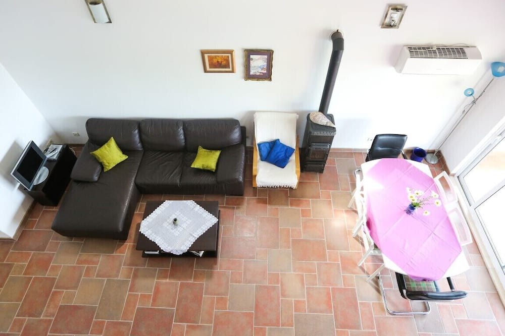Photo of Livingroom in Prozurska Luka