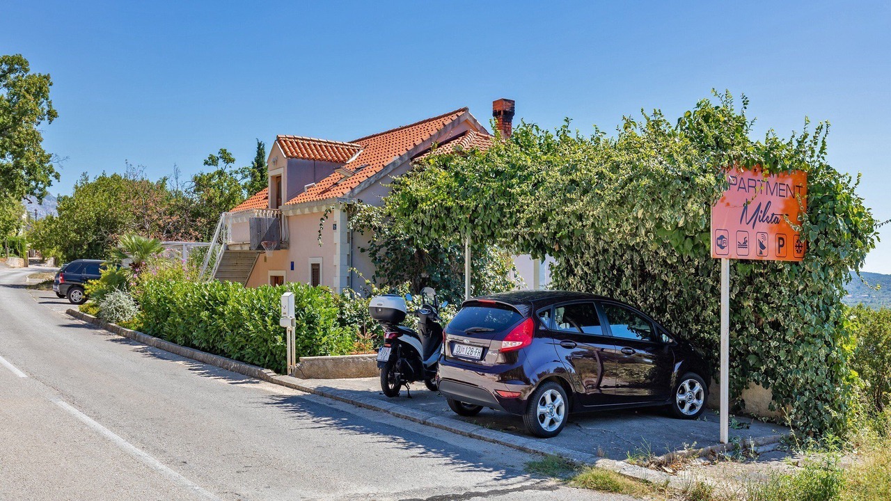 Photo of Outdoor in Stravca
