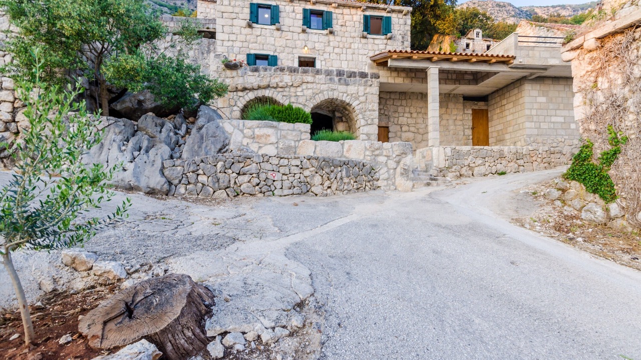 Photo of Outdoor in Mihanici
