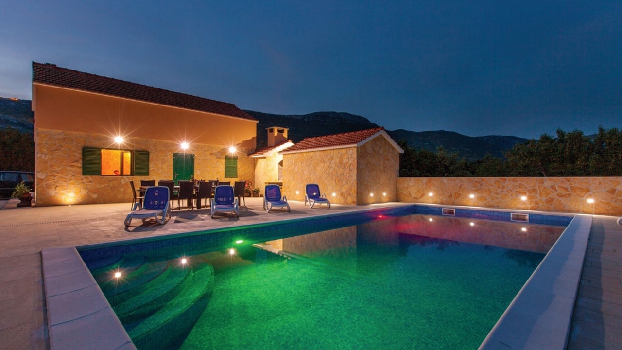 Photo of Outdoor in Rudine