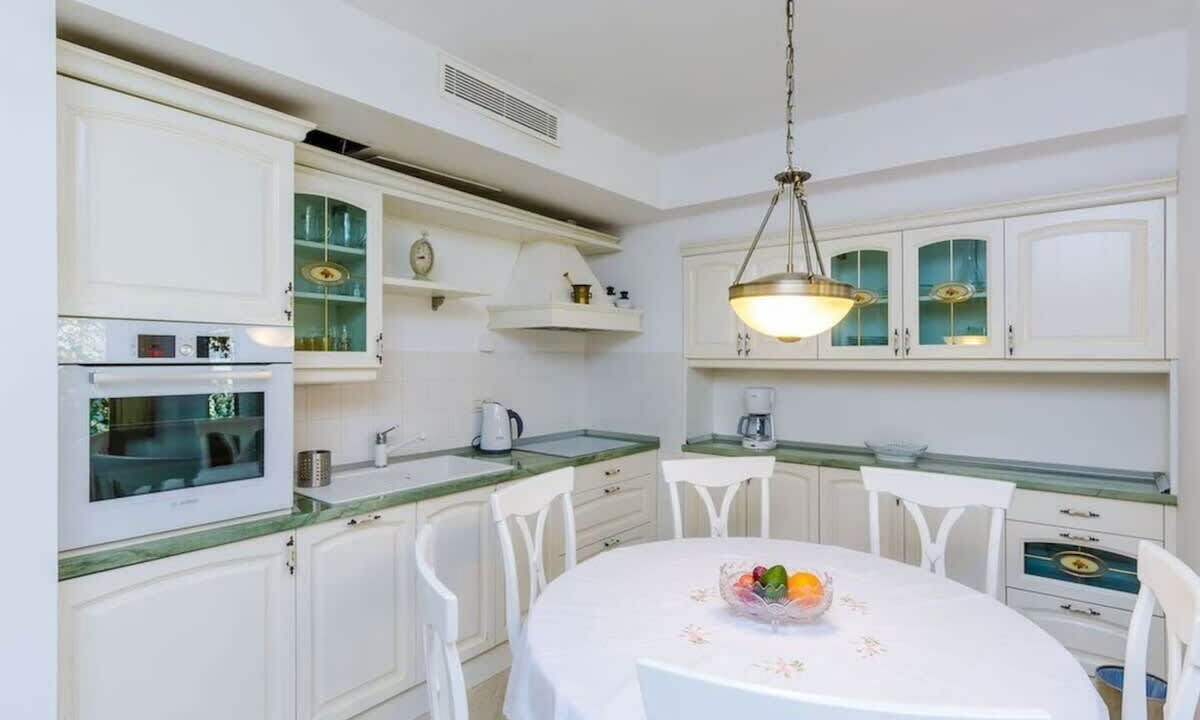Photo of Kitchen in Zavrelje