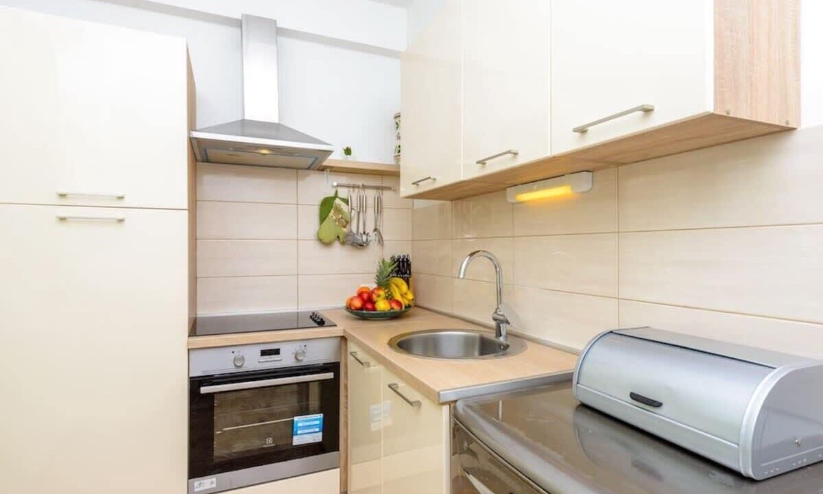 Photo of Kitchen in Pile