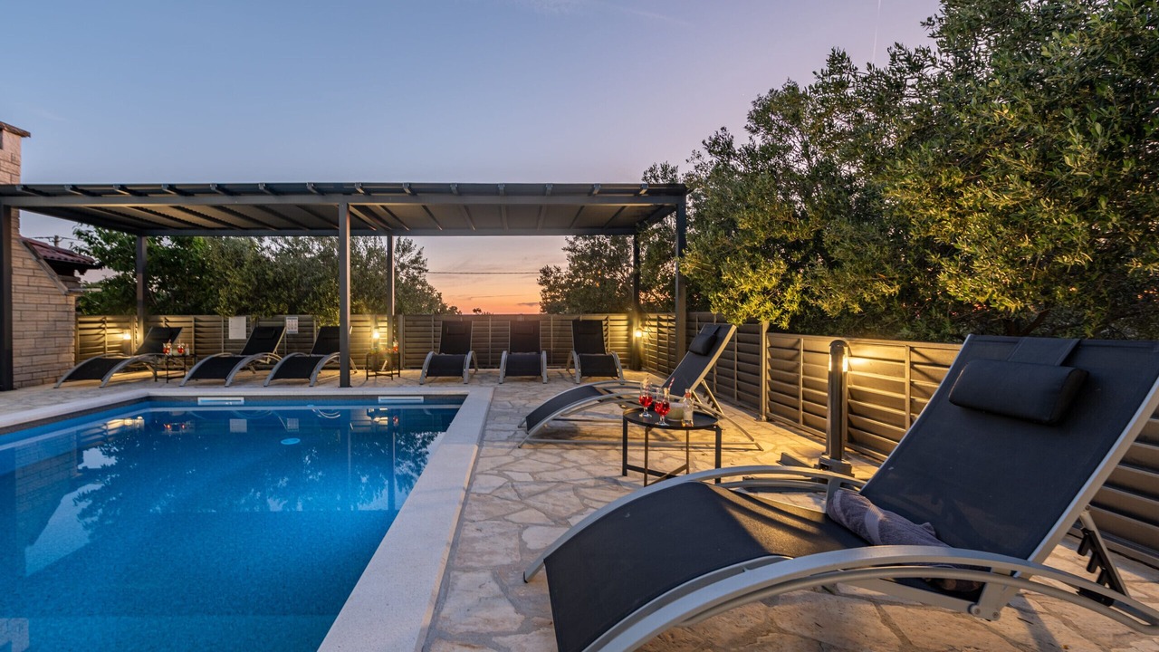 Photo of Patio Balcony in Lisicici