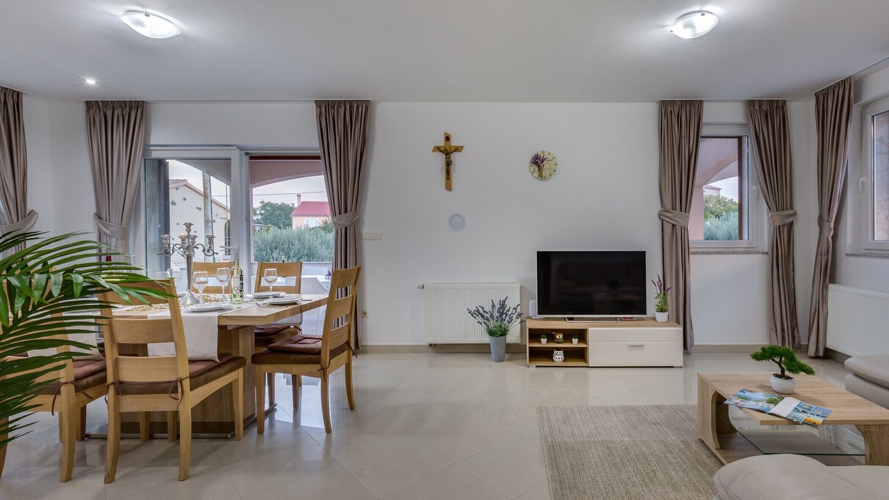 Photo of Livingroom in Razanac