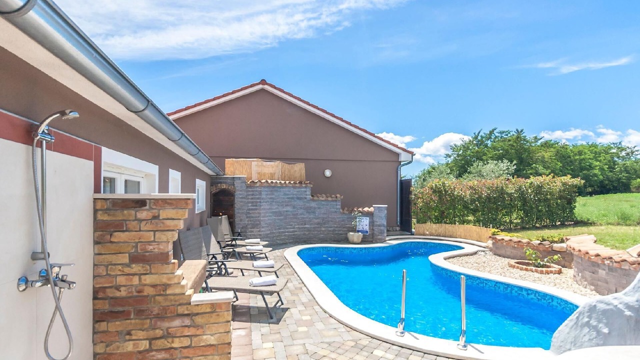 Photo of Outdoor in Marcana