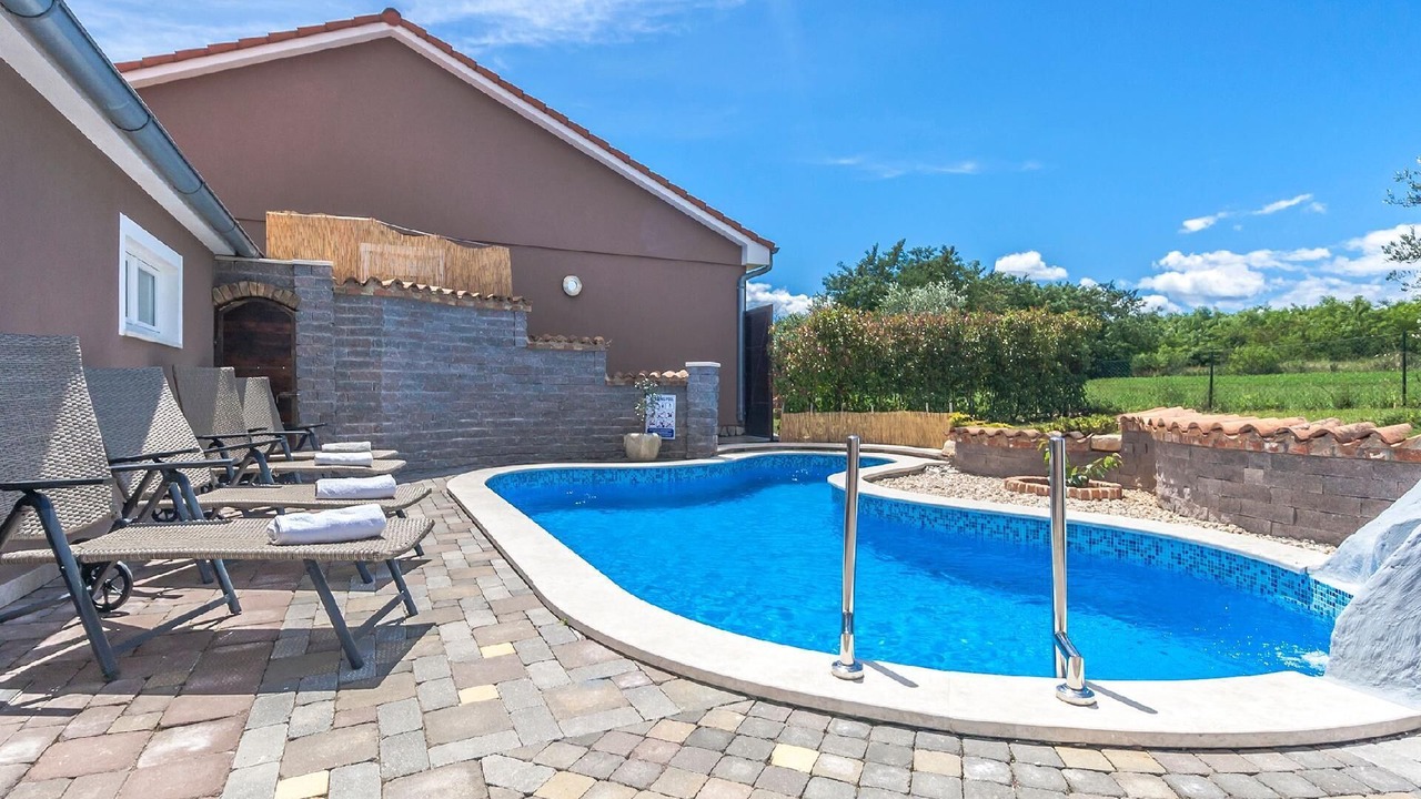 Photo of Outdoor in Marcana