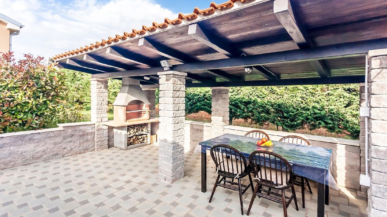 Photo of Outdoor in Marcana