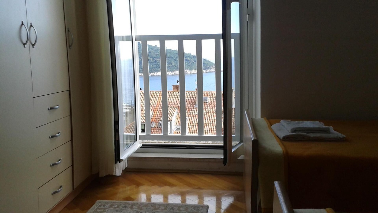 Photo of Others in Ploce