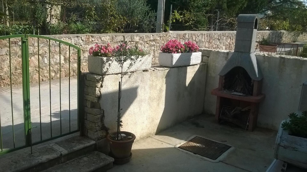 Photo of Outdoor in Sutomiscica
