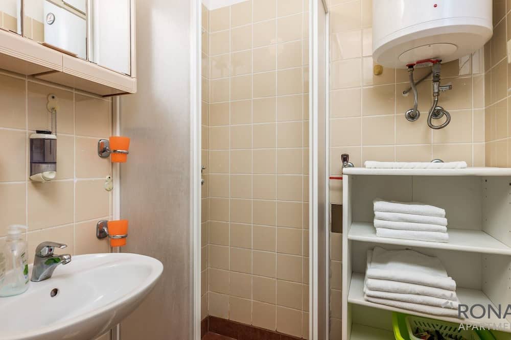 Photo of Bathroom in Gajac