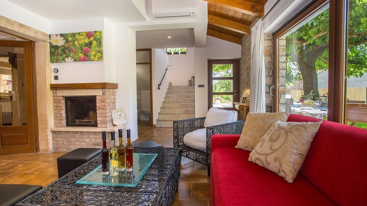 Photo of Livingroom in Vosteni