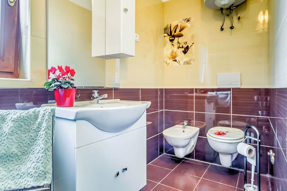 Photo of Bathroom in Tar-Vabriga