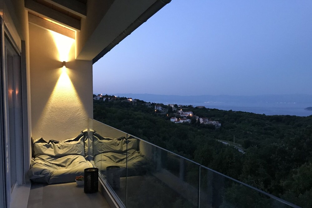 Photo of Patio Balcony in Zagore
