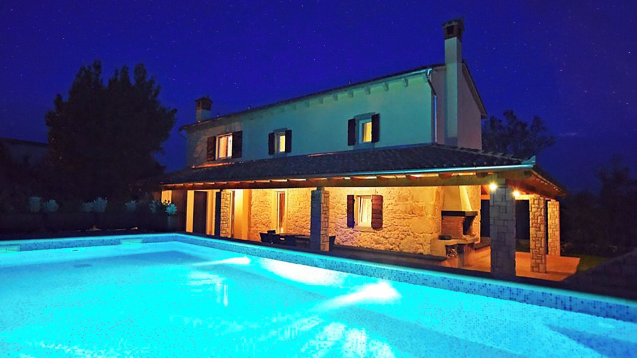 Photo of Outdoor in Topid