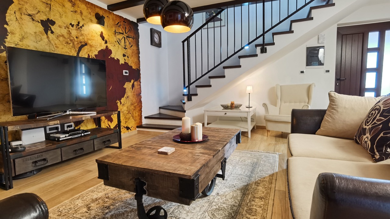 Photo of Livingroom in Topid