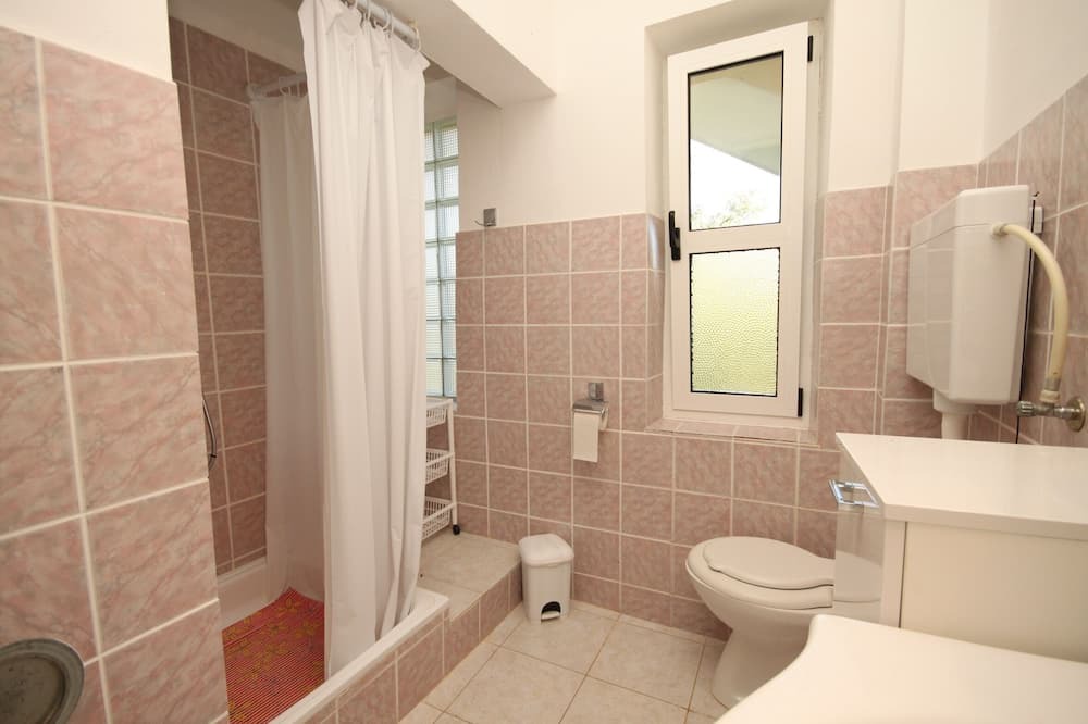 Photo of Bathroom in Batalaza