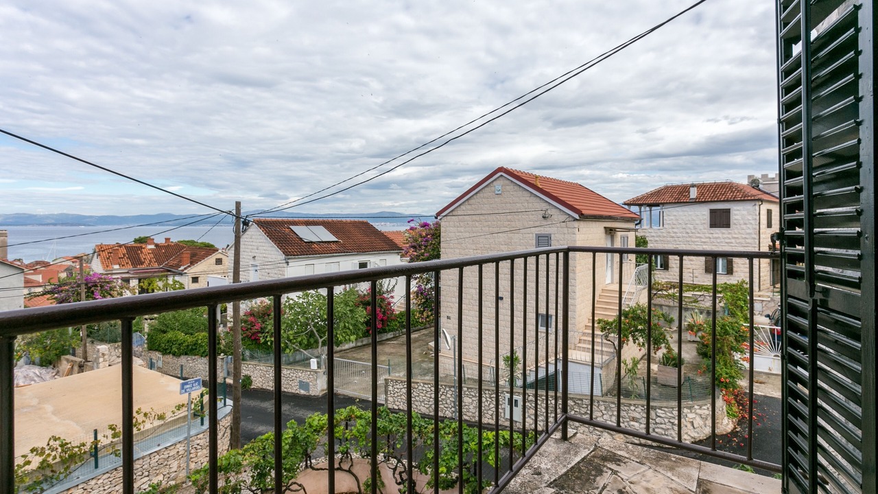 Photo of Outdoor in Sutivan