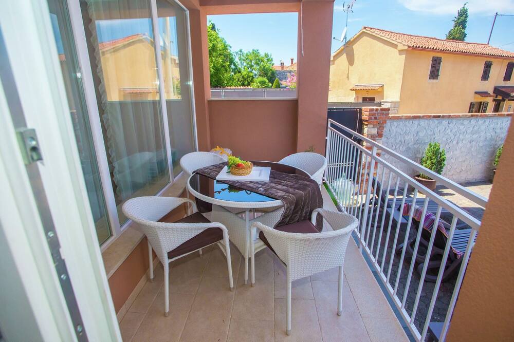 Photo of Patio Balcony in Tar